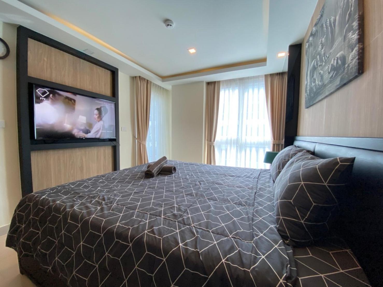 Grand Avenue Suites X Monthstayz Thailand Pattaya Exterior photo