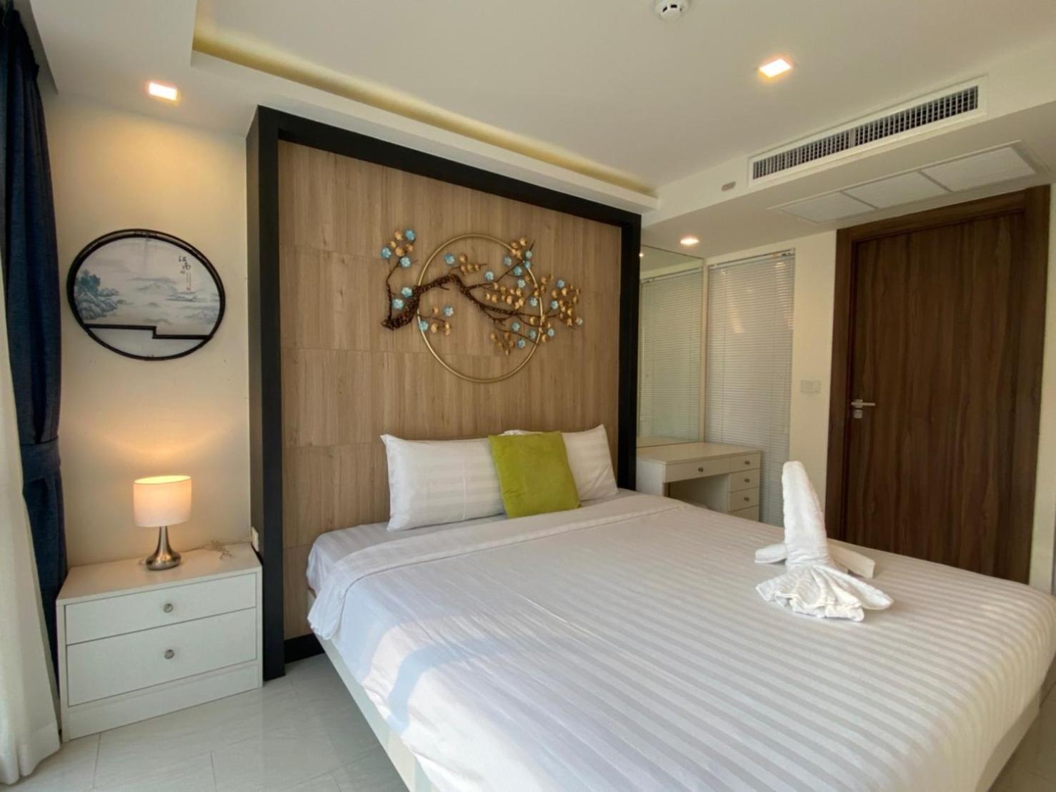 Grand Avenue Suites X Monthstayz Thailand Pattaya Exterior photo