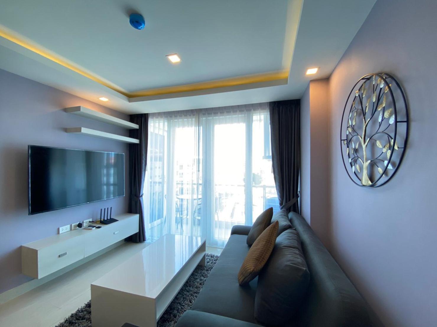 Grand Avenue Suites X Monthstayz Thailand Pattaya Exterior photo